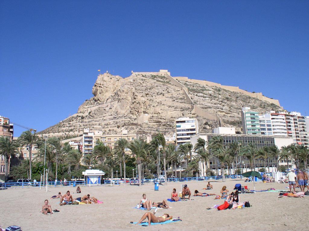 Beach & Urban Attic Alicante Camera foto
