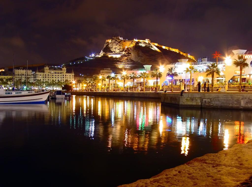Beach & Urban Attic Alicante Camera foto